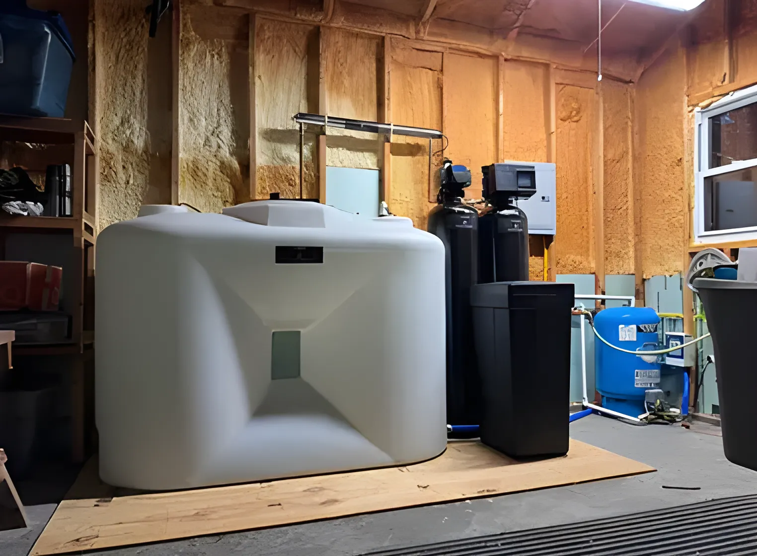 Compact whole-house water filtration system